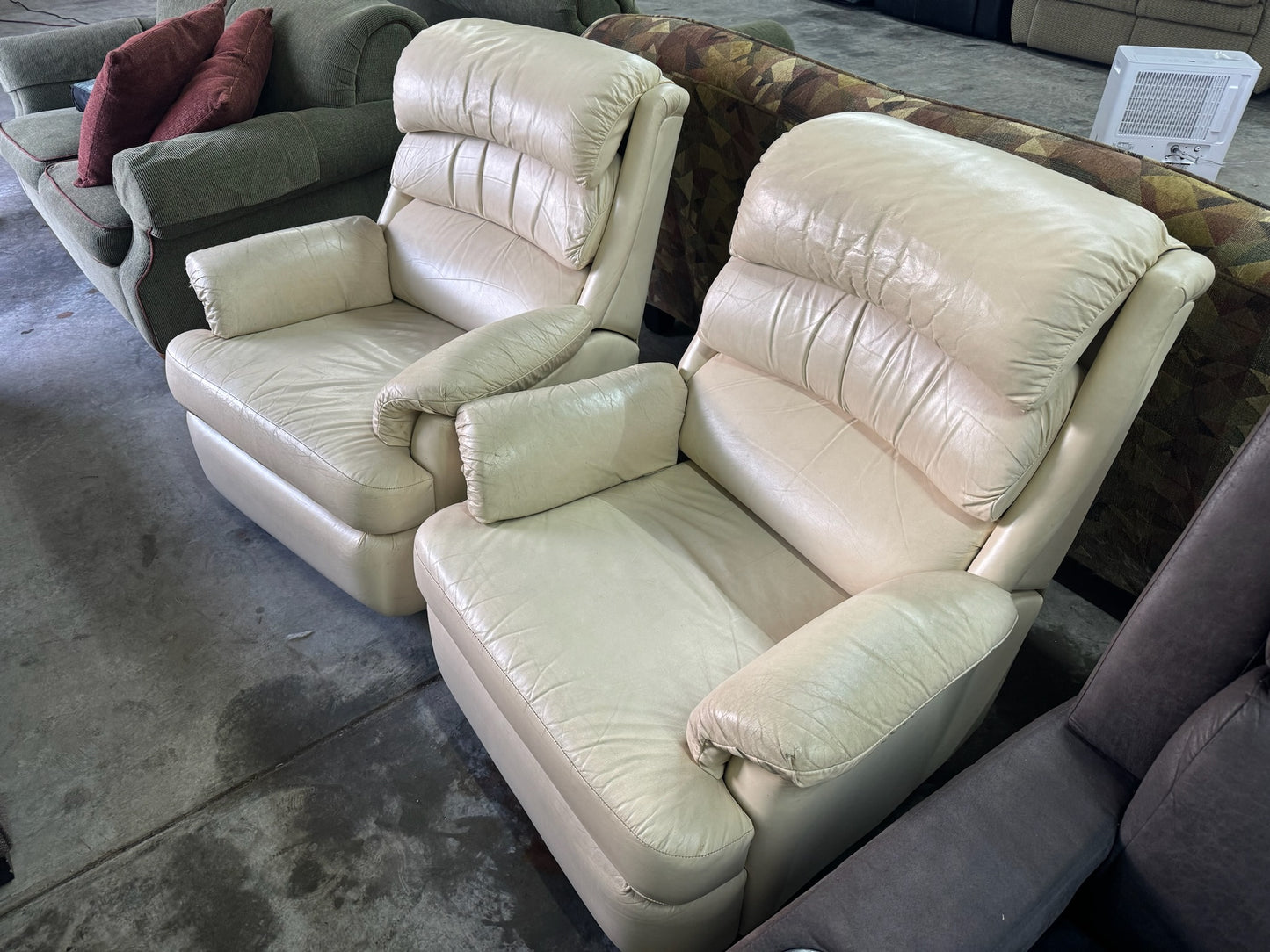 Reclining Chairs (WE DELIVER)