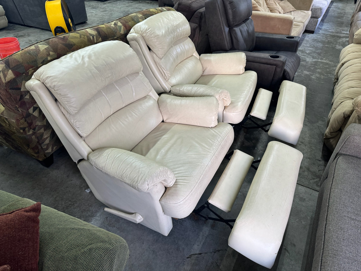 Reclining Chairs (WE DELIVER)