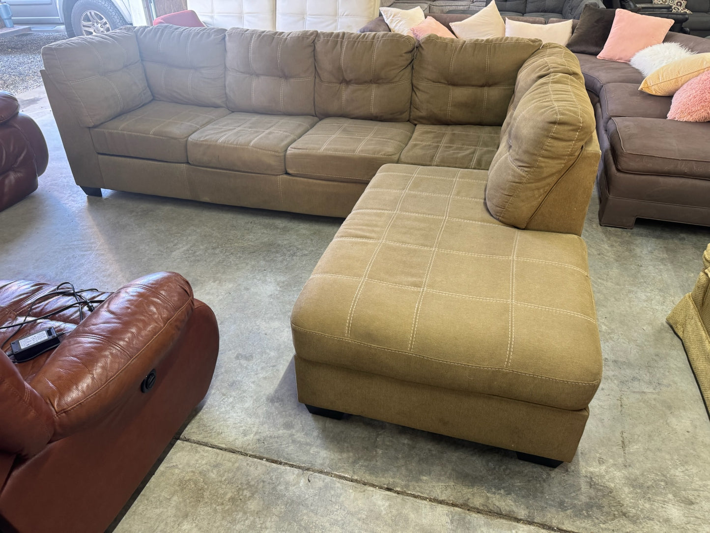 Sectional Couch (WE DELIVER)