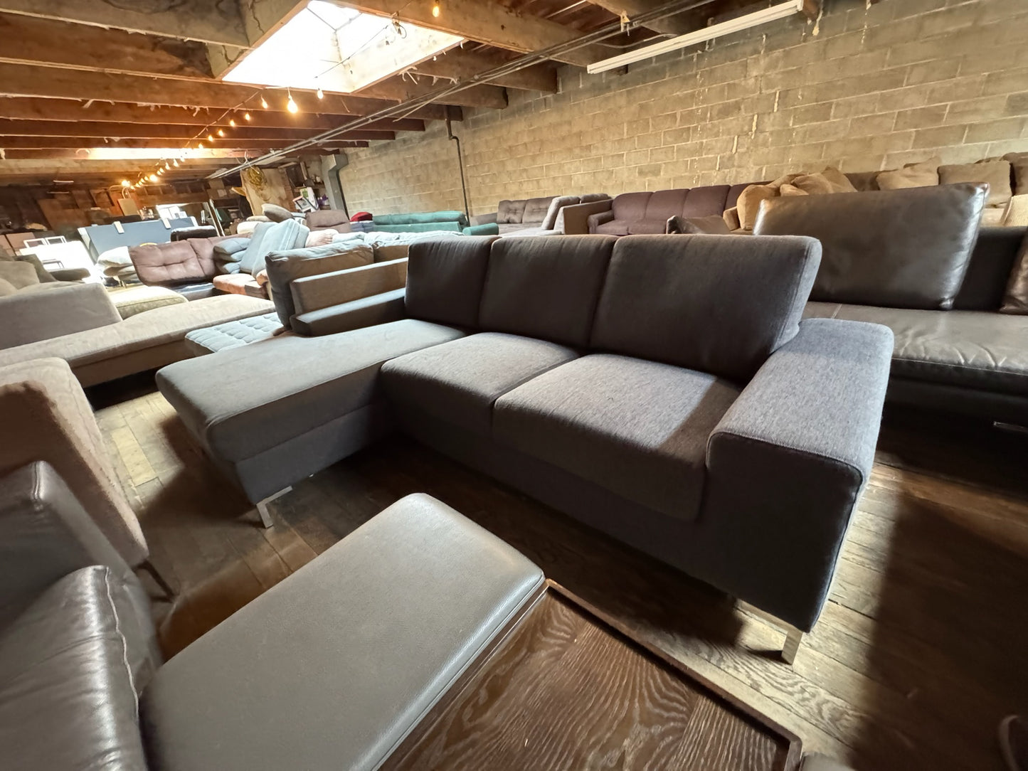 Sectional Couch (WE DELIVER)