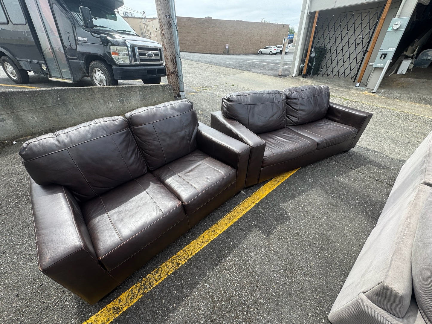 Couch Set (WE DELIVER)
