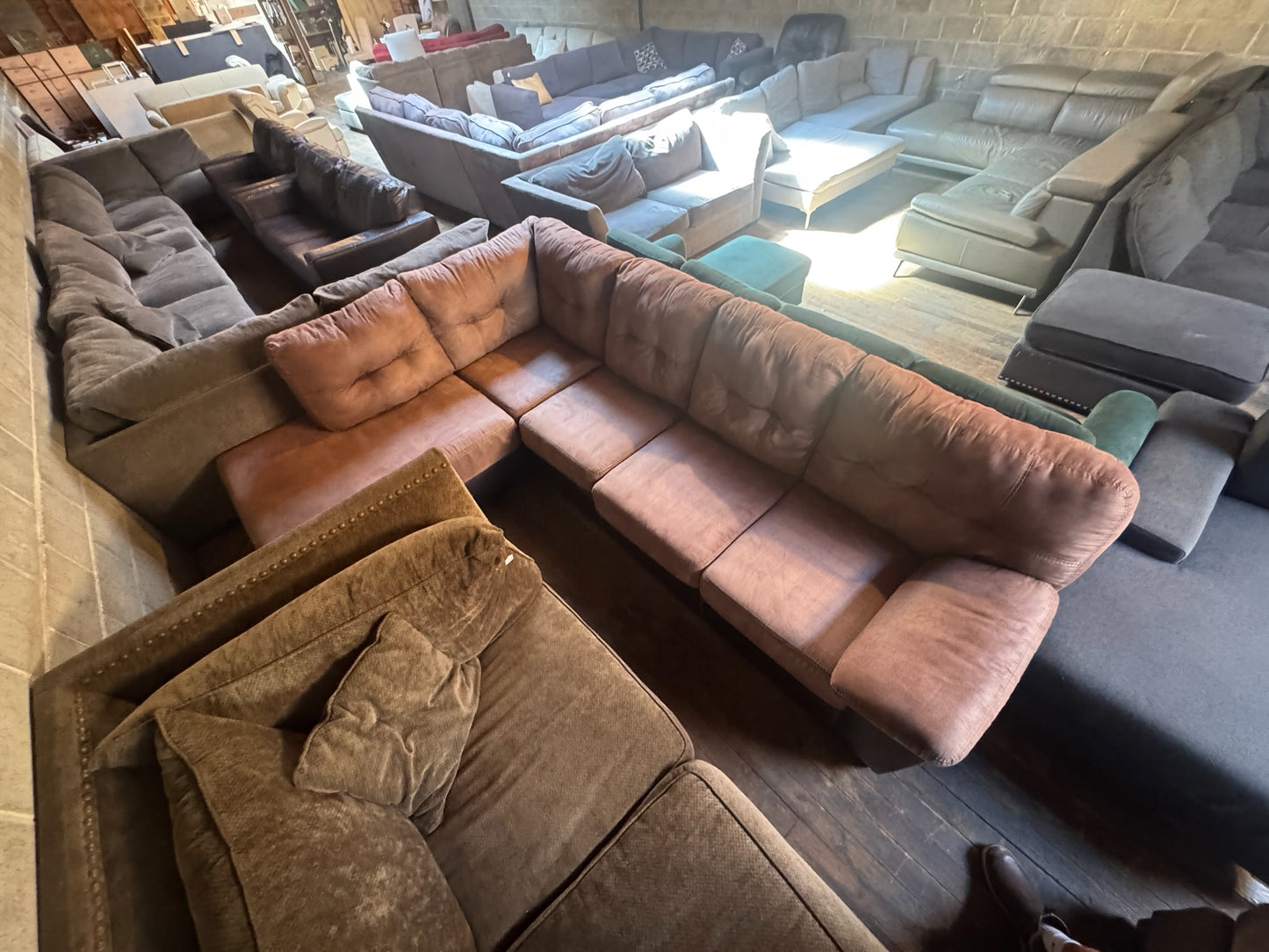 Sectional Couch (WE DELIVER)