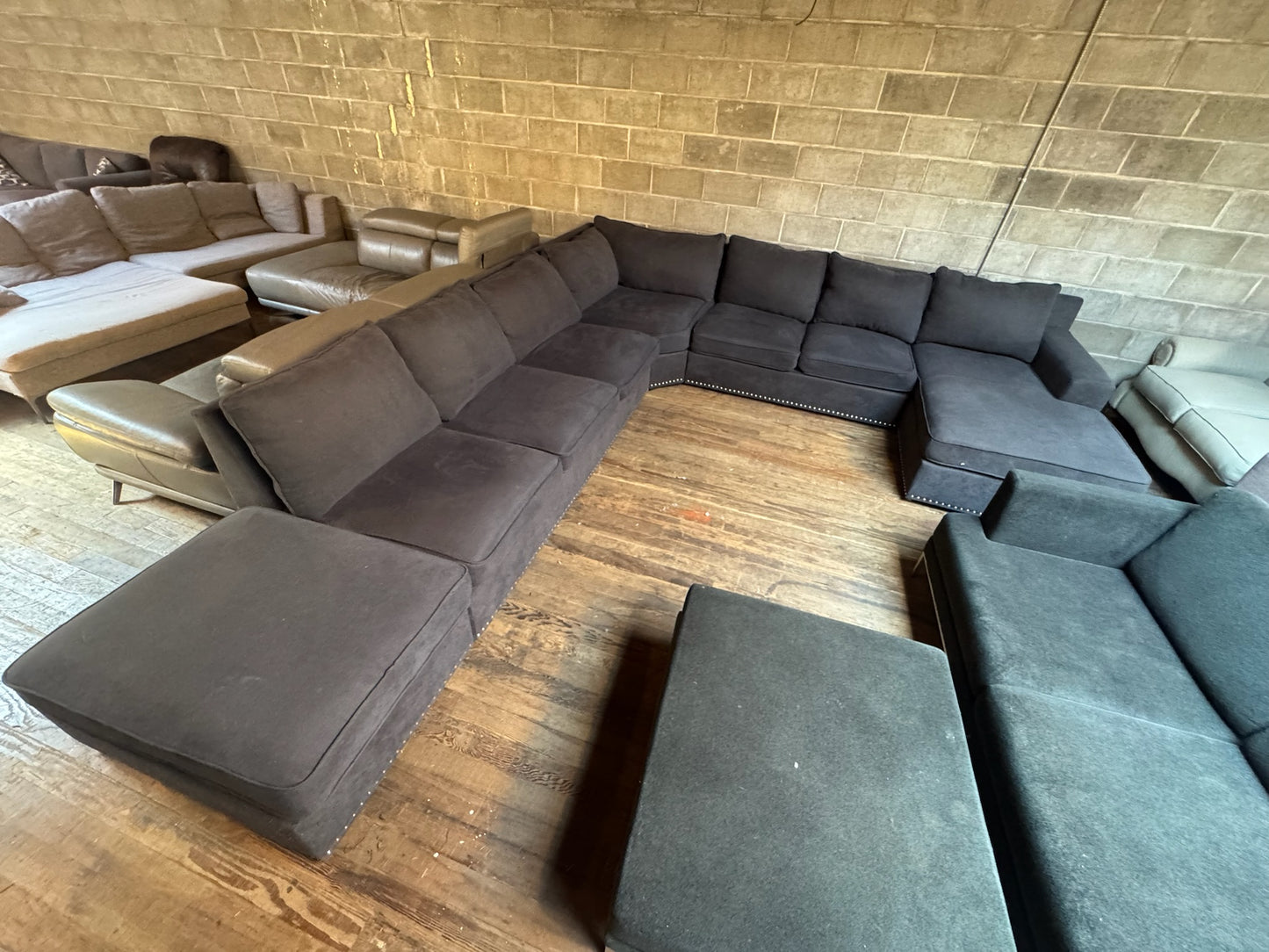 Wrap Around Sectional Couch (WE DELIVER)