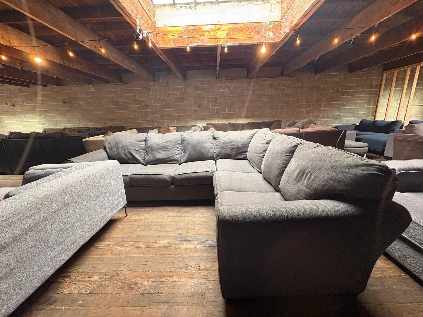 Sectional Couch (DELIVERY OFFERED)