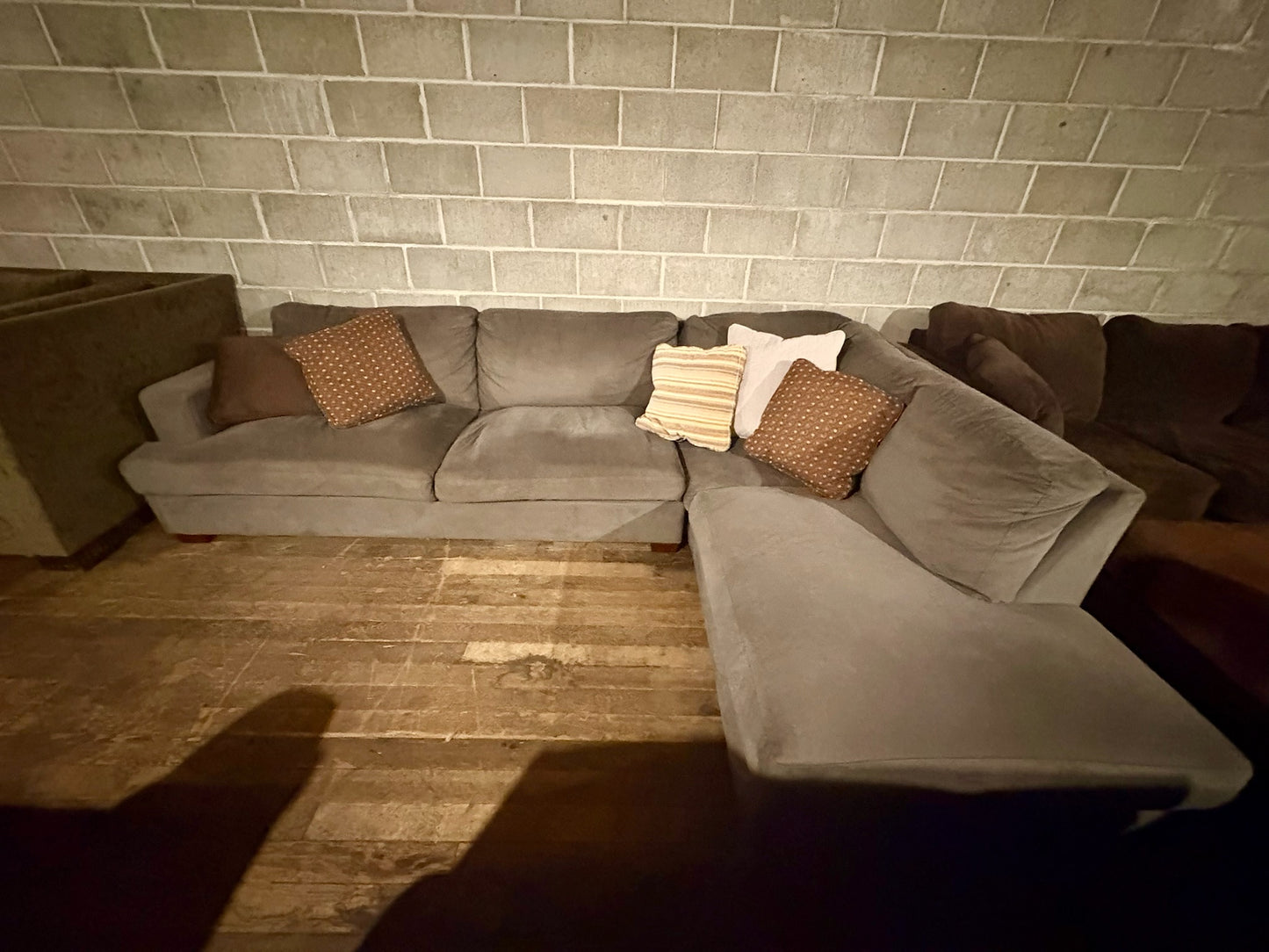 Sectional Couch (DELIVERY OFFERED)
