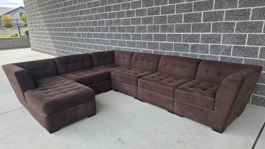 Wrap Around Sectional Couch (DELIVER OFFERED)