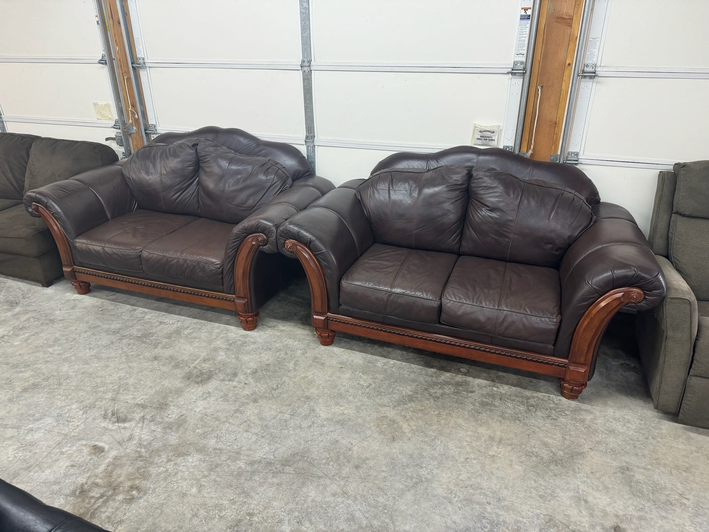 Couch Set (WE DELIVER)