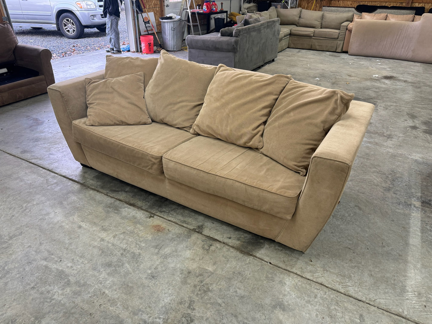 Couch (WE DELIVER)