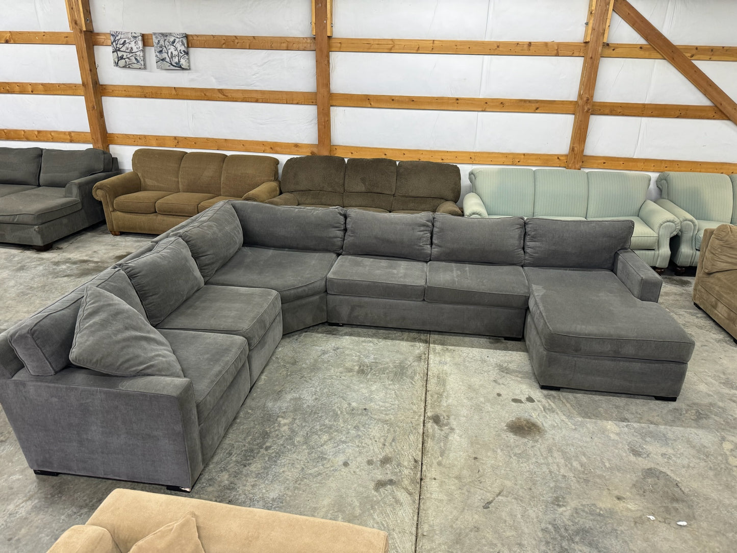 Wrap Around Sectional Couch (WE DELIVER)