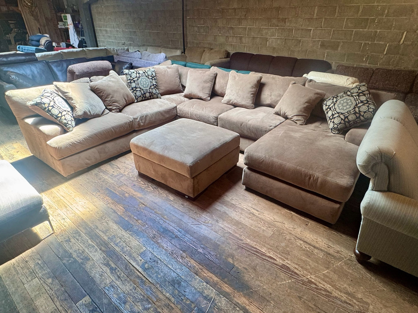 Wrap Around Sectional Couch (WE DELIVER)