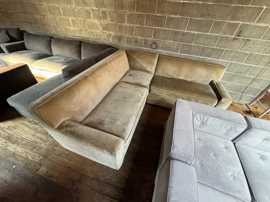 Sectional Couch (WE DELIVER)