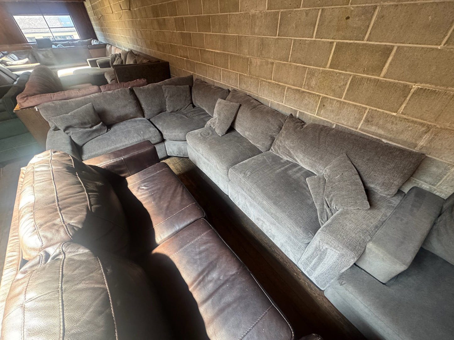 Sectional Couch (WE DELIVER)