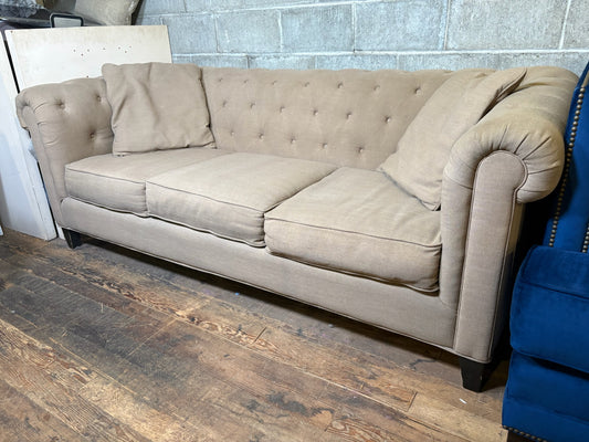 Couch (WE DELIVER & HAUL AWAY)