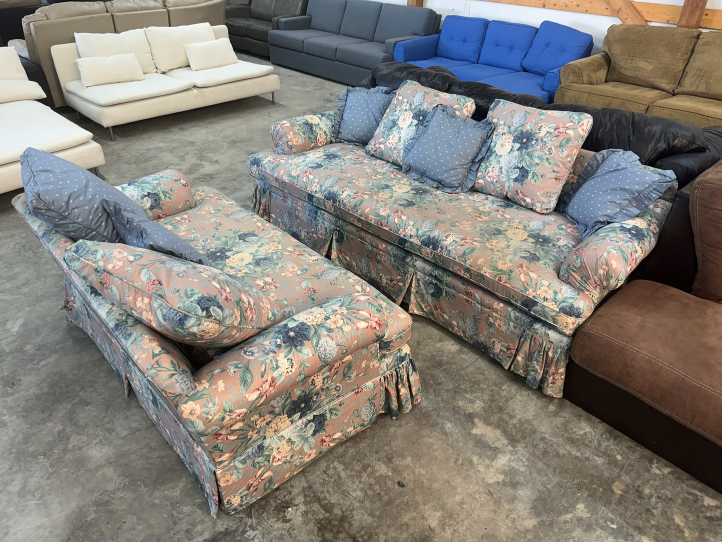 Couch Set (WE DELIVER)