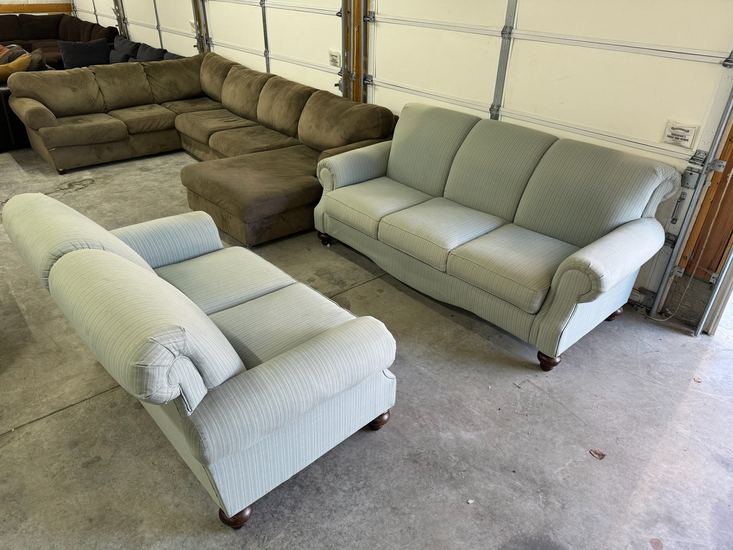 Couch Set (WE DELIVER)