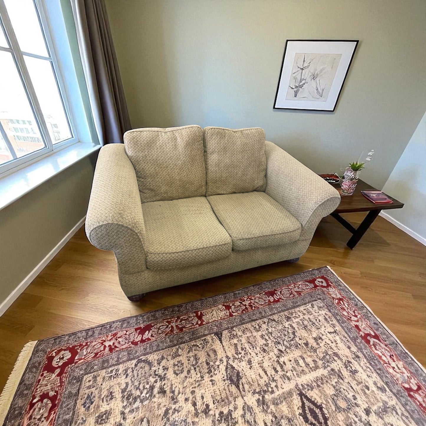 Couch (WE DELIVER)